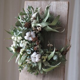 瀬戸内の森の三日月リース