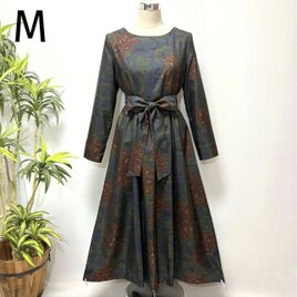 着物リメイク　大島紬花柄ワンピース　南国調花柄　ロング　ゆったり　2WAY ふんわりギャザー　リボン付き　大人かわいい　正絹　