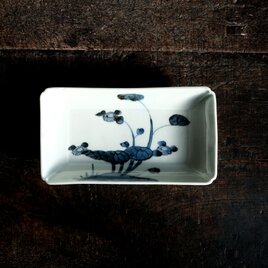 成化年製◆古伊万里　花文染付長方皿　刺身皿　骨董・antiques 古民家　古美術　江戸後期 個体B