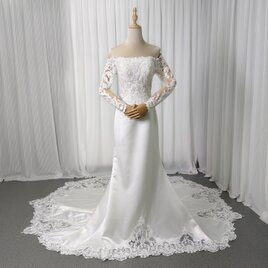 ウェディングドレス オフショルダー 上品レース 長袖 華やかなトレーン デザイン感 くるみボタン 結婚式 前撮り
