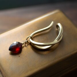 ✨1月誕生石✨ モザンビークガーネット＜アローヘッド＞のイヤーカフ（真鍮）