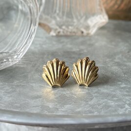 PM63-【 Monet 】モネ・ヴィンテージピアス 1980〜90's Gold Tone Seashell Minimal
