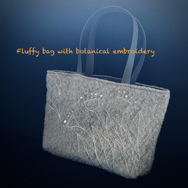 ※冬物セール/クリーミーな色合いの刺繍かばん