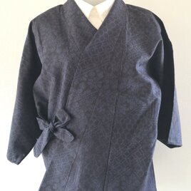 二部式上着　結城紬（紺桧垣吉祥花文）