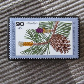 ドイツ　「ハイマツ」切手ブローチ10732