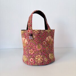 インド綿キルティングの丸底バッグ