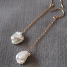 14kgf ケシパールのシンプルチェーンピアス k14gf ホワイト　華奢