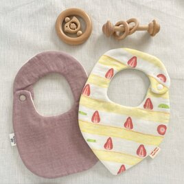 ＊ベビースタイ2枚セット＊ダブルガーゼ・ショートケーキ