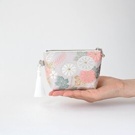 【花々・色紙・波模様 　シルバー・薄紫 シルク帯リメイク　ミニポーチ】カードケース、ポーチ小さめ、誕生日ギフトにも。