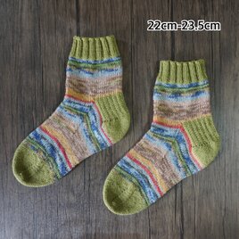 手編みの靴下［洗濯機ok］