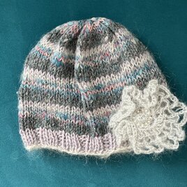 フラワー付きニット帽