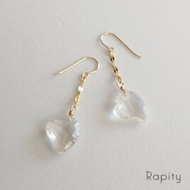 14kgf☆天然石クリスタル ハート型 ピアス