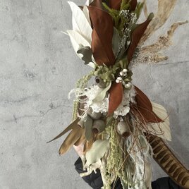 縦と斜めに楽しむワイルドフラワーの壁掛け