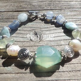 Grand Blue Horizon Bracelet カルセドニーの海の地平線ブレスレット