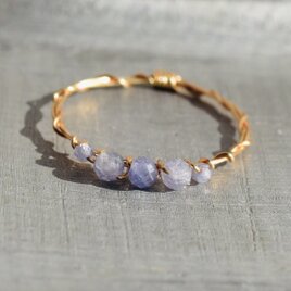 タンザナイト  ラウンドカット2種5粒 /リング /ゴールド シルバー ピンク  金属アレルギー対応