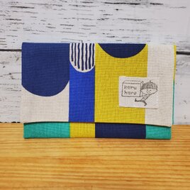 ぴったりが嬉しい！スリム通帳ケース 北欧