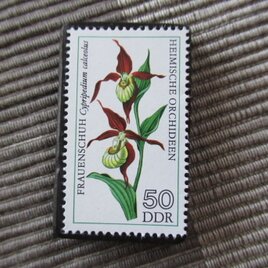 ドイツ　花切手ブローチ10744