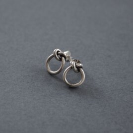 Karen silver ピアス / ノット