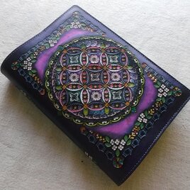 単行本サイズブックカバー  牛革　刻印＆拭き染め