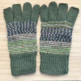 オパール毛糸の5本指手袋(3本指抜き)– – モスグリーン