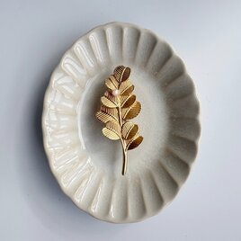 ヴィンテージリーフ③パールブローチ あこやベビーパール セレモニー 大人フォーマル 発表会　普段使いブローチ