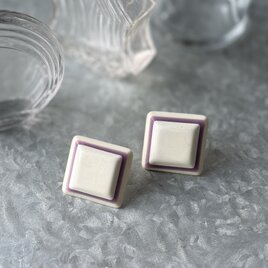 P752-ヴィンテージピアス U.S.A. 1980's Ivory and Purple Layered Square