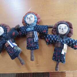 かかし君ブローチ