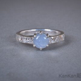 スターサファイアのリング