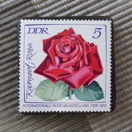 ドイツ　薔薇切手ブローチ10759