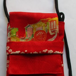 ８６１８　花柄の着物で作ったスマホポーチ　