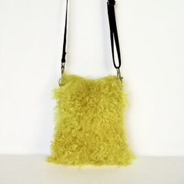 イエローくるくるムートンと羊革のスマホショルダー