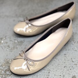 24.5cmのみ　ラテベージュ   ローヒール パンプス