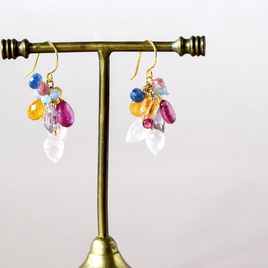 「陽光の色彩 ― Couleur du Soleil」ルビーxイエローサファイアxインペリアルトパーズピアス14kgf