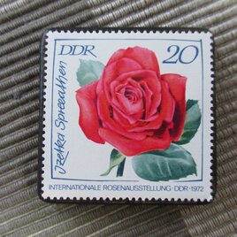ドイツ　薔薇切手ブローチ10762