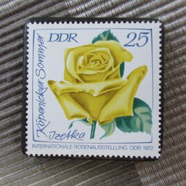 ドイツ　薔薇切手ブローチ10763