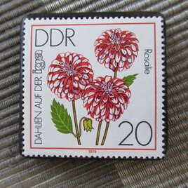 ドイツ　花切手ブローチ10766