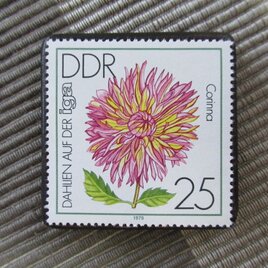 ドイツ　花切手ブローチ10767