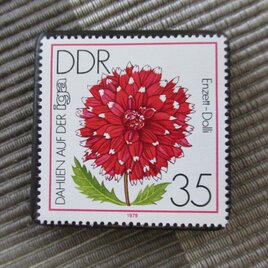 ドイツ　花切手ブローチ10768