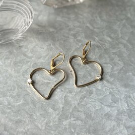 PA472-【 AVON 】エイボン・ヴィンテージピアス  Gold Tone Heart Hoop Rhinestone