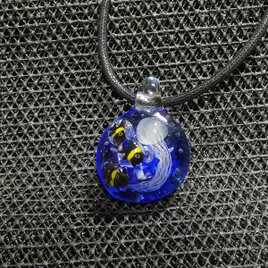海月、熱帯魚　NO.456（ガラス、とんぼ玉、海、一点物、伝統工芸、ネックレス）