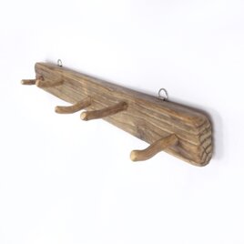 【温泉流木】ひょろり枝とおだやか板流木の壁掛けフック ウォールフック 流木インテリア