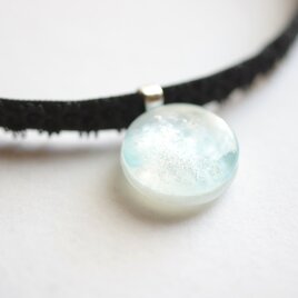 【受注製作】レジンアート　ラウンドモチーフとタティングレースとベルベットリボンのチョーカー〈清流〉