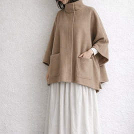 ラスト1点☆シープ起毛♡キャメル色ウールポンチョコート♡サイズフリー・ハイネック&長袖♡着回し力