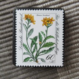 ドイツ　花切手ブローチ10777