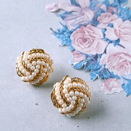 《Avon》 “Cirelle Collection” faux pearl エイボン ヴィンテージイヤリング