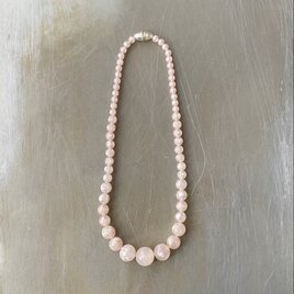 Vintage 70s-80s retro pink beads necklace