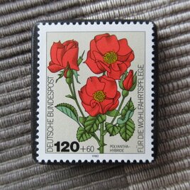 ドイツ　薔薇切手ブローチ10791