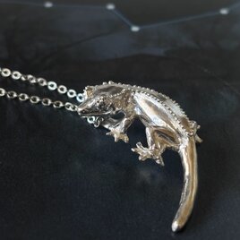 クレステッドゲッコーのネックレス