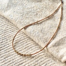 Antique gold　ヘマタイトとビーズのネックレス