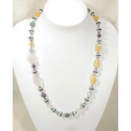 シトリンとローズクォーツの原石、水晶、アベンチュリン、サードオニキス、アメシストのネックレス（天然石、マグネット）